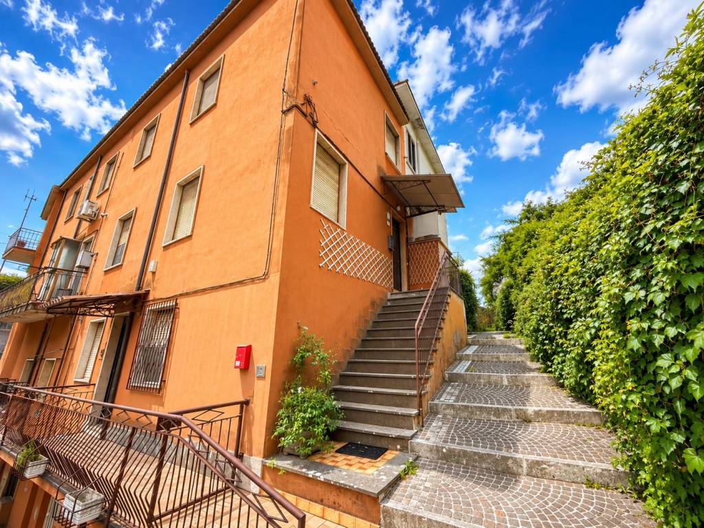 Appartamento piazza Berardi, Centro, Ceccano