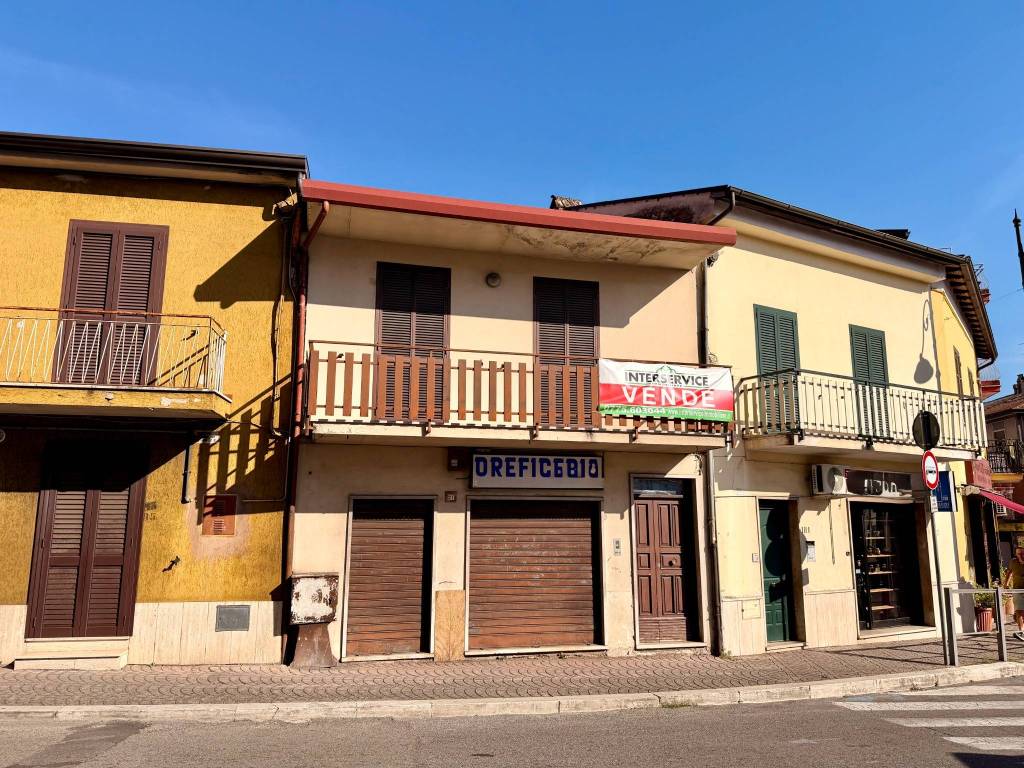 Terratetto unifamiliare via Madonna della Pace, Centro, Ceccano